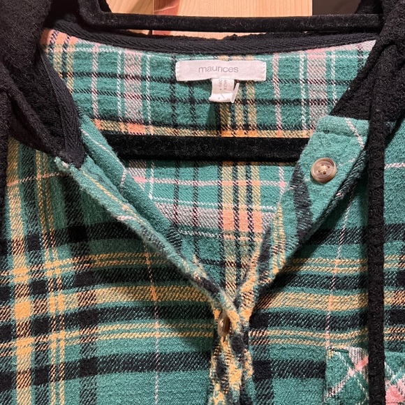 Maurices Teal and Black Plaid Hooded Shirt size large - Picture 2 of 8